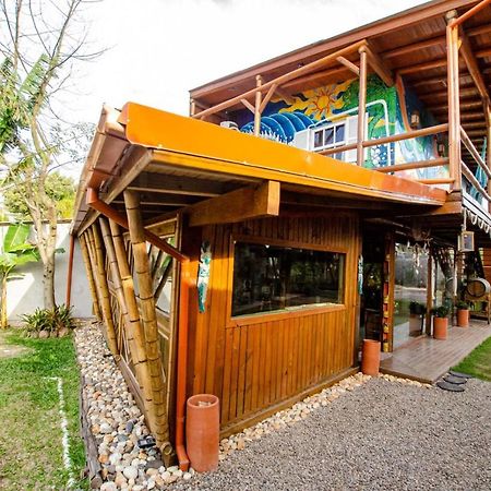 Hostel Quintal do Rosa Praia do Rosa Esterno foto